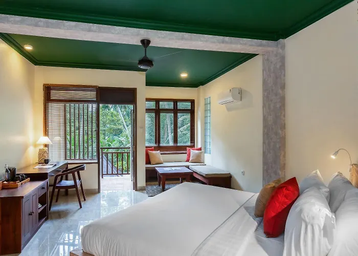 ホテル Semana Residences By Cove 4*