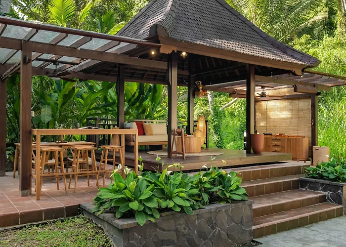 ホテル Semana Residences By Cove 4*
