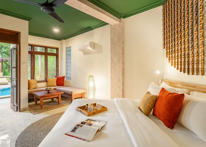 Отель Semana Residences By Cove 4*